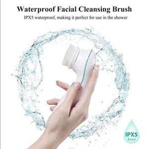Never used TOUCHBeauty 3 in 1 Facial Cleansing Spin Brush Set